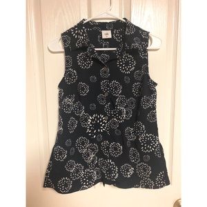 Cabi sleeveless dandelion print blouse